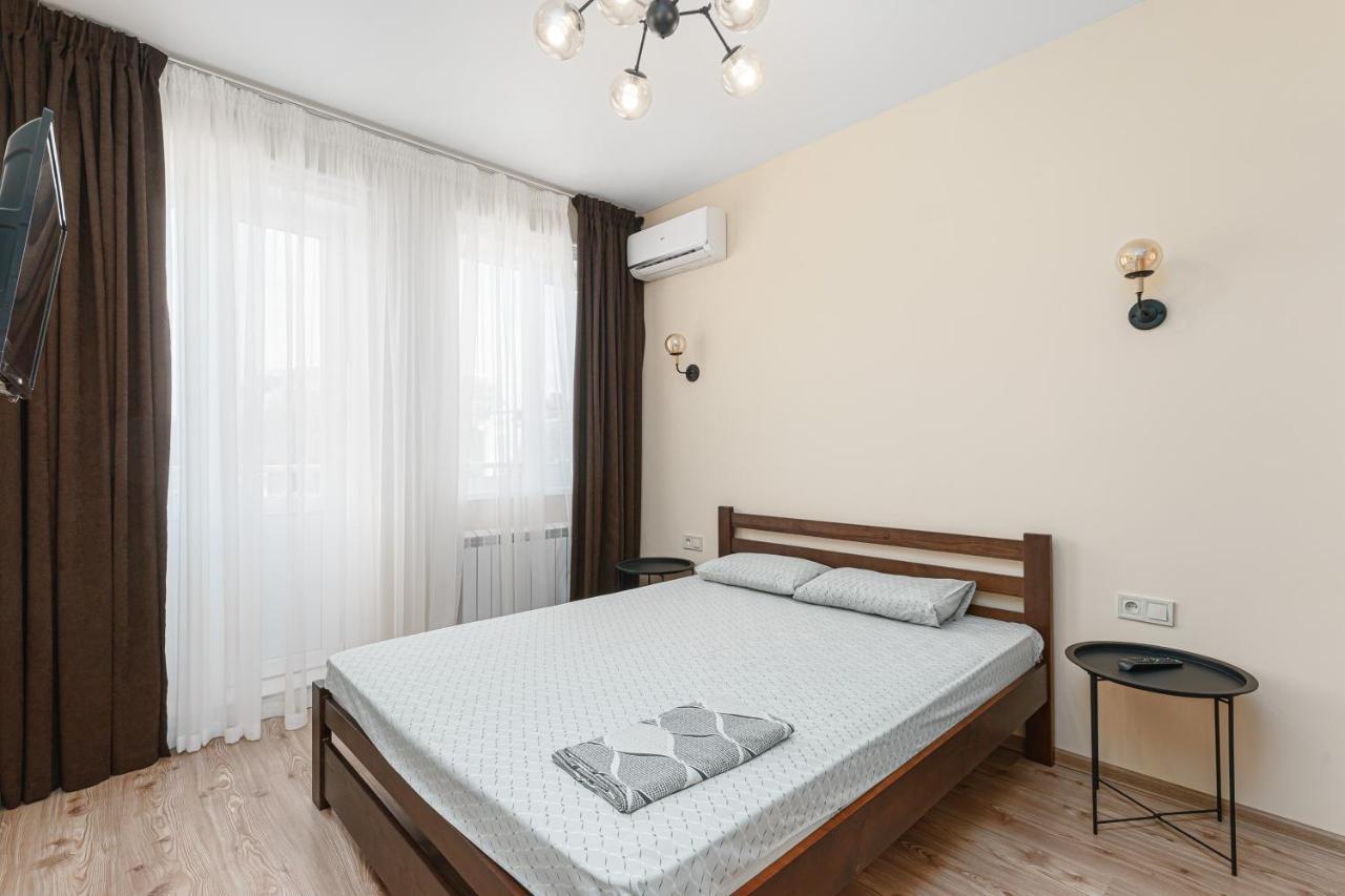 אודסה 20 Deribasivska 2 Bedrooms Apartment מראה חיצוני תמונה
